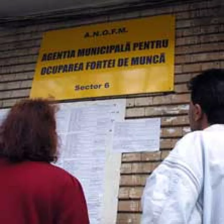 10.000 RON pentru angajarea unui somer