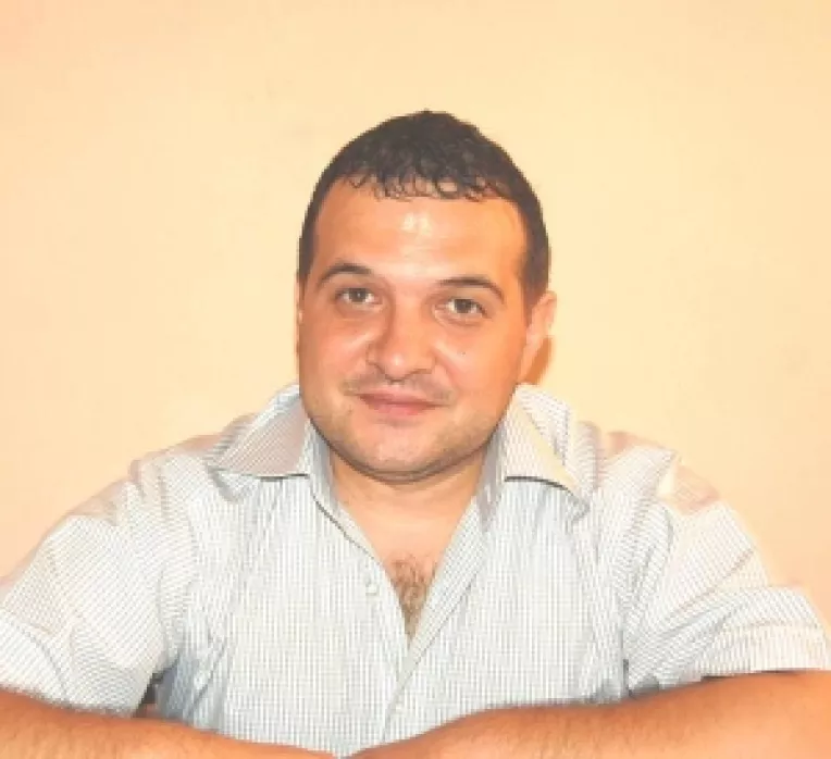 3,85 de metri liniari de documente arhivate