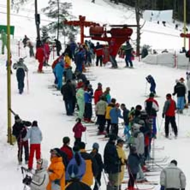 325 de milioane de euro pentru turism