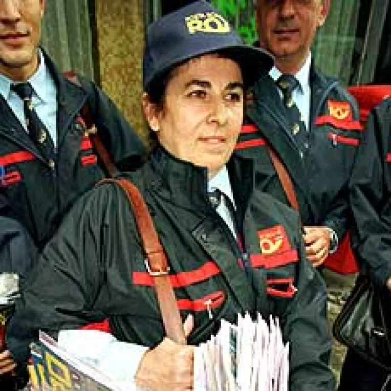 Ã§n perspectiva privatizarii, Posta RomÃ¢na isi externalizeaza serviciile