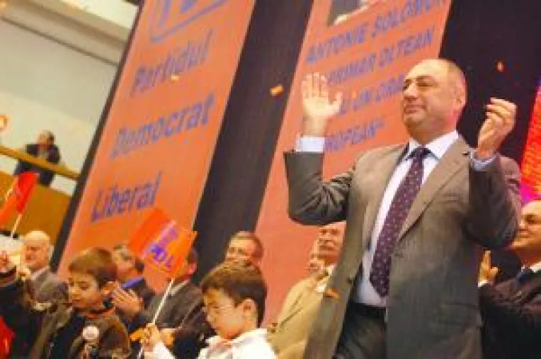 "Abia astept sa fiu dat afara!"