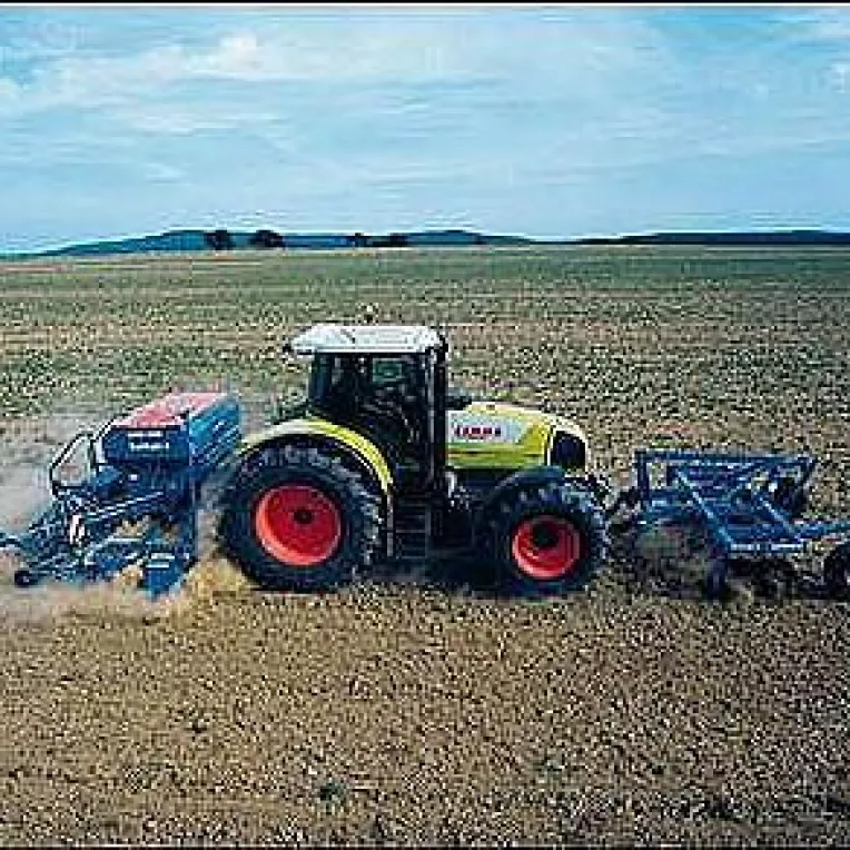 Acciza pentru motorina folosita in agricultura, redusa cu 64 de bani pe litru