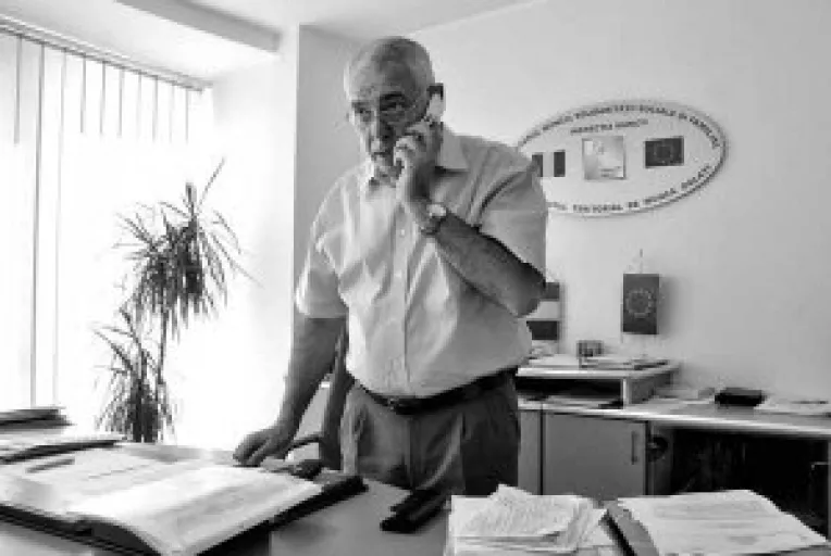 Activitati sub lacat