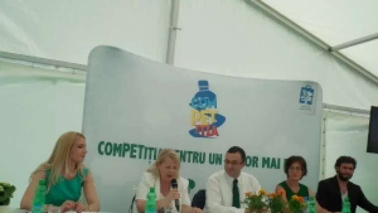 Actorul Dragos Bucur: "Momentul in care devii parinte iti schimba perceptia fata de reciclare!"