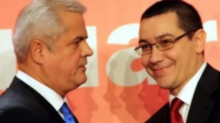 Adrian Nastase: "Ponta trebuie sa acumuleze rapid experienta de partid"
