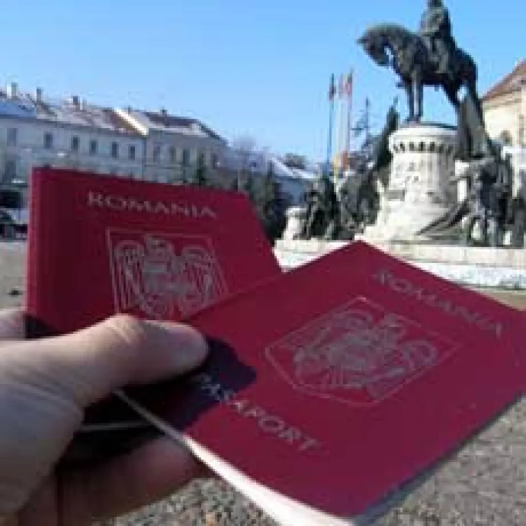 Agentiile de turism condamna ingradirea liberei circulatii a copiilor