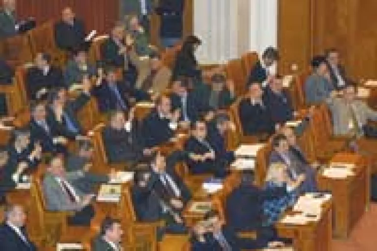 Alesii sfideaza populatia