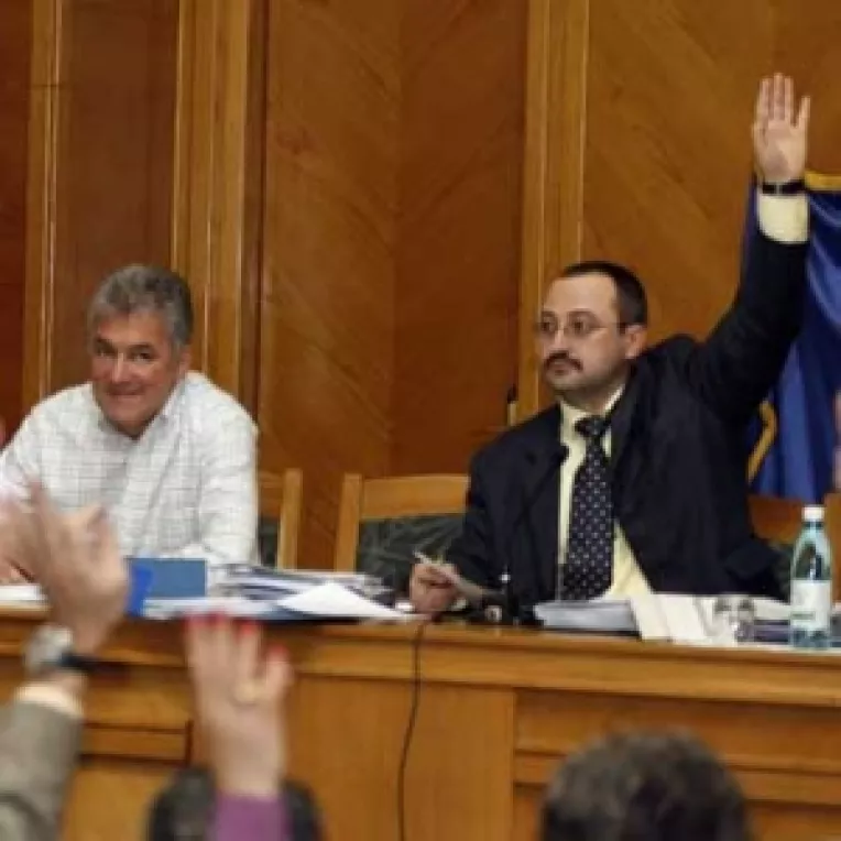 Alianta PNL-PD nu vrea sa moara in teritoriu