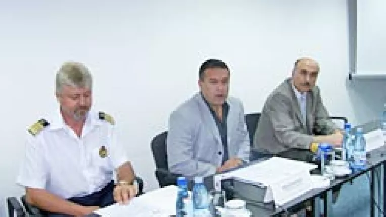 Ambarcatiuni de peste un milion de euro, la Tomis Yacht 2007