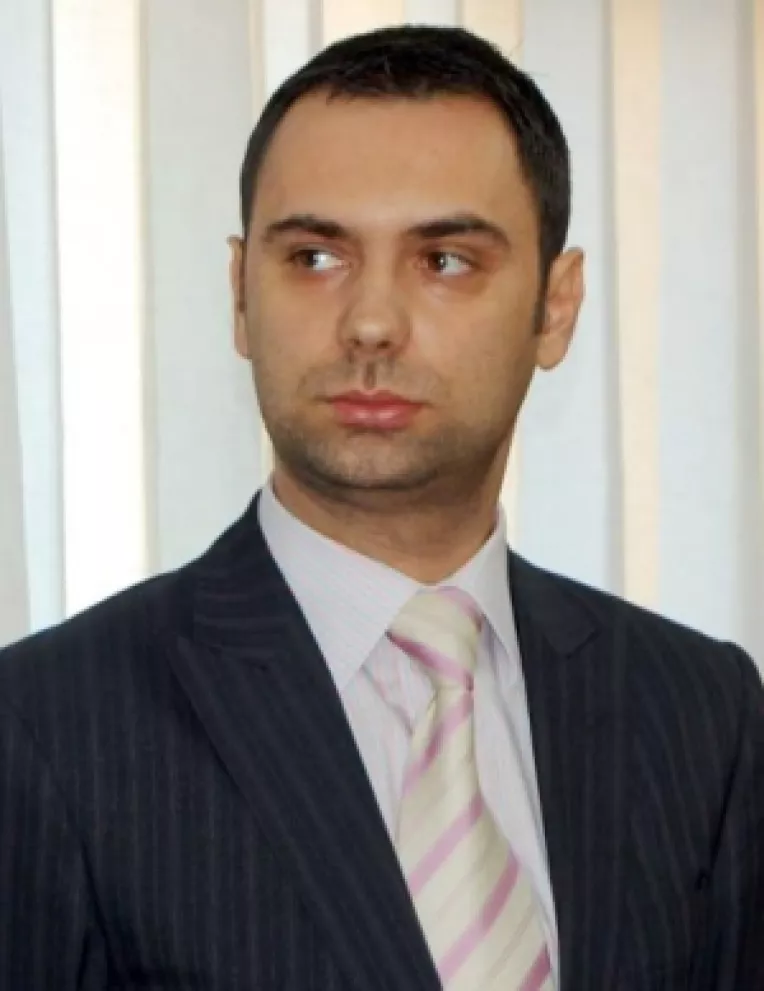 Amenintari cu spanzuratoarea. Hotelierii s-au saturat de ziaristii care filmeaza gandacii din bucatarii