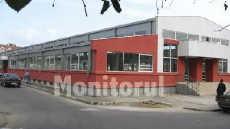 Amenintati cu conflictul de interese