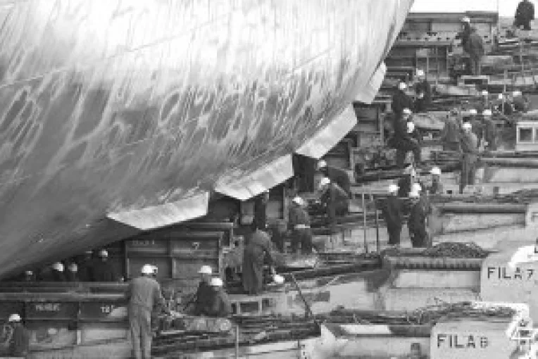 Angajatii de la Damen au intrat in tratative pentru majorarea salariilor