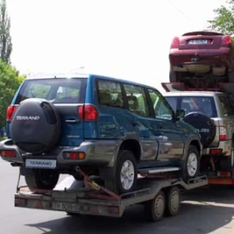 Anul acesta, romanii au cumparat in leasing de trei ori mai multe bunuri
