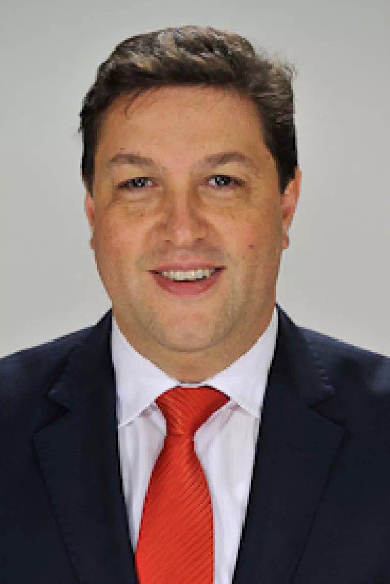 Apelul liderului senatorilor PSD, Serban Nicolae, pentru a reda increderea cetatenilor in Parlament si pentru a ridica prestigiul acestei institutii