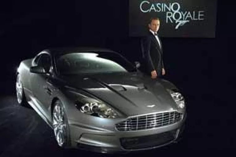 Aston Martin DBS - noua masina de serviciu a lui James Bond