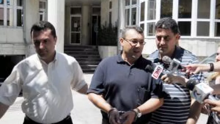 Au dat spaga unor falsi inspectori ai OPC