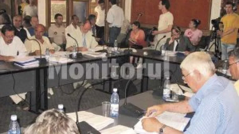 Au pus stapinire pe Consiliul Local