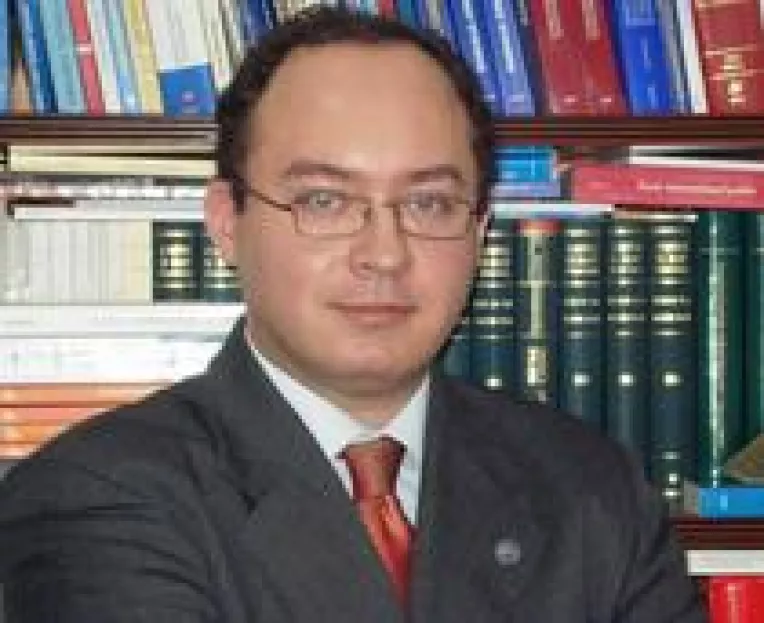 Audieri in Parlament, prima serie: 4 respinsi, 2 admisi