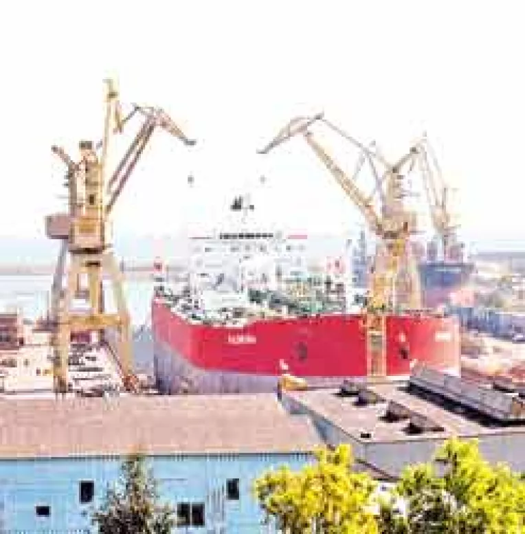 AVAS a scos din nou la vanzare Santierul Naval Mangalia