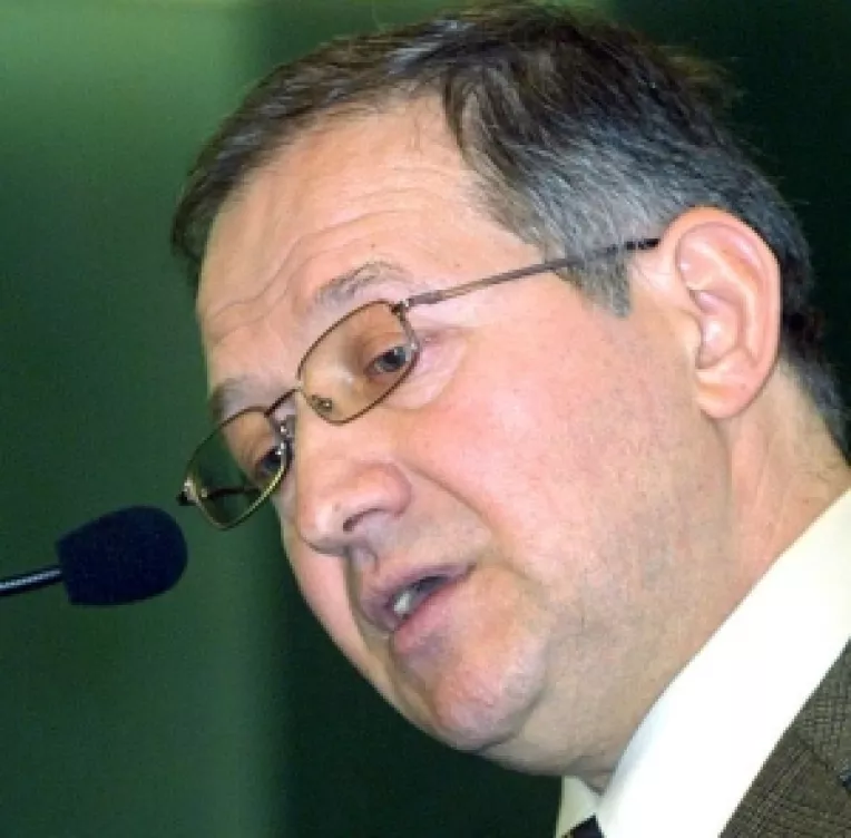 Baboianu vrea sa dea amenajarile piscicole pescarilor