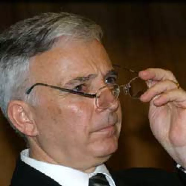 Bancile incearca sa atraga depozitele in valuta