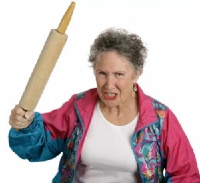 Bancuri: Ponegrirea soacrelor 