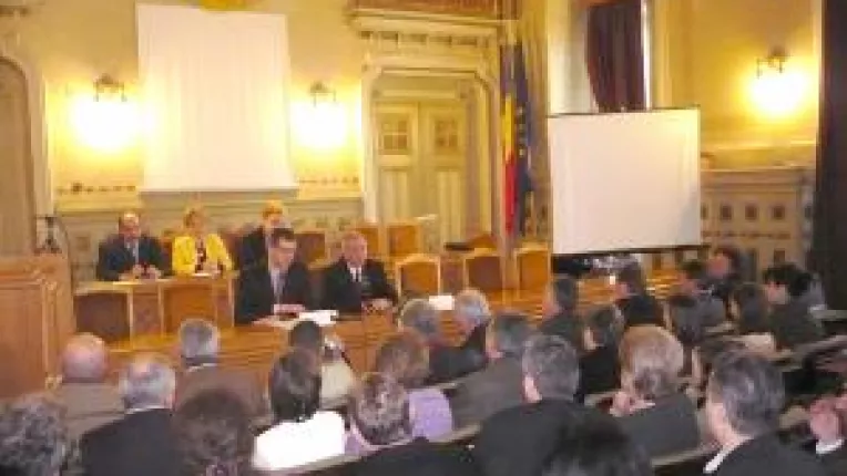 Bani locali din piatra seaca