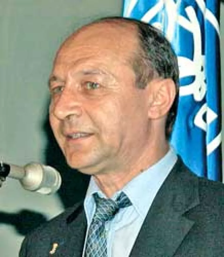 Basescu a obtinut desecretizarea dosarelor de privatizare in domeniul energetic