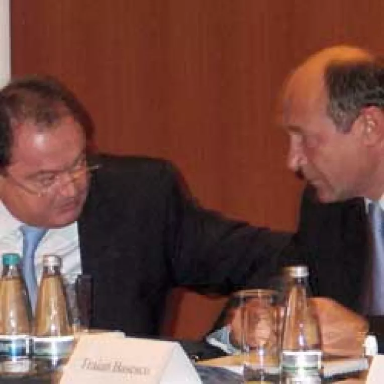 Basescu ignora doleantele Aliantei