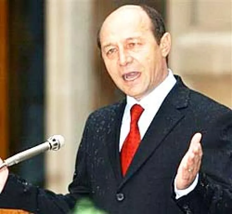 Basescu, programat sa se adreseze Parlamentului