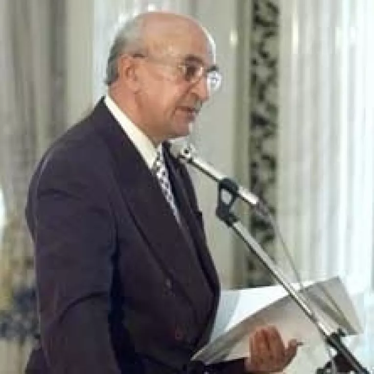 BEC se pregateste pentru turul doi al alegerilor prezidentiale