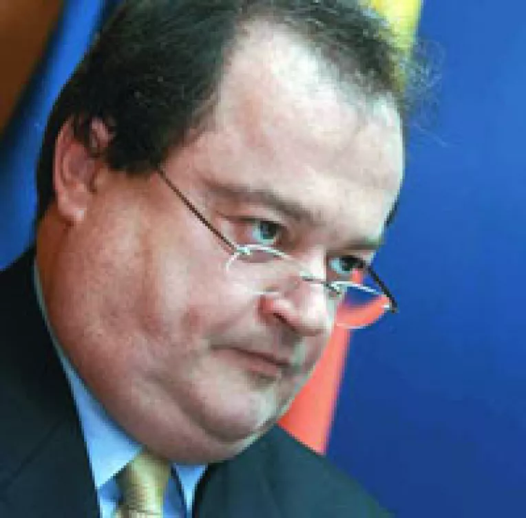 Blaga despre Guvern: E dat in franciza de Ion Iliescu