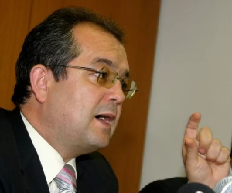 Boc suna trompeta pentru liberali