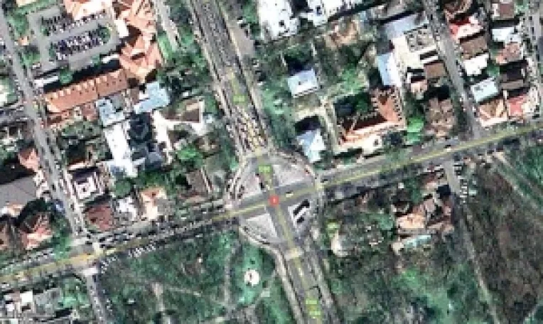 Bucuresti: Piateta Regelui, la intersectia dintre Soseaua Kiseleff si Bulevardul Ion Mincu