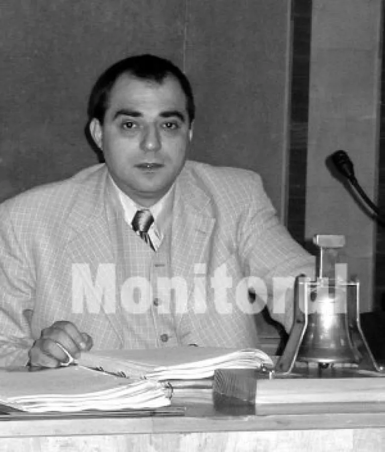 Bucurestiul ne toaca banii