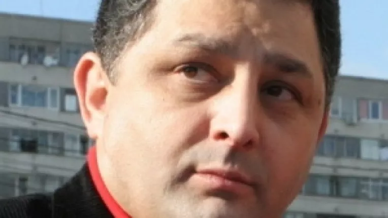 Ca sa le redea romanilor speranta: Vanghelie vrea PSD la guvernare, inainte de 2012