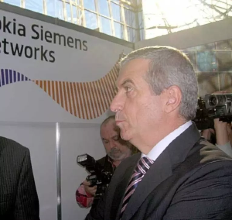 Calin Popescu-Tariceanu recunoaste: "Nu sunt un specialist pentru telecomunicatii!"