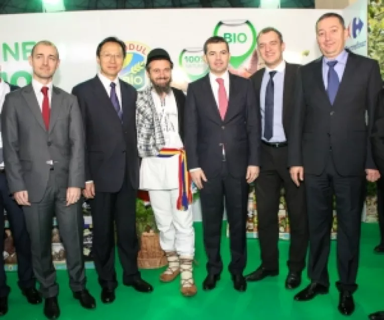 Carrefour Romania participa la targul Indagra cu un stand dedicat Universului Bio Carrefour