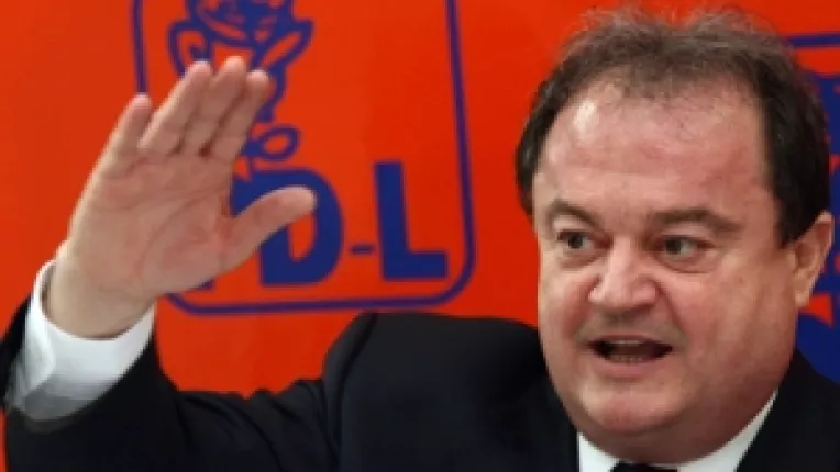 Cat mai repede: "Vasile Blaga vrea schimbarea denumirii PD-L in Partidul Popular"