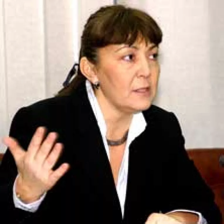 Ceata in jurul controlului averilor