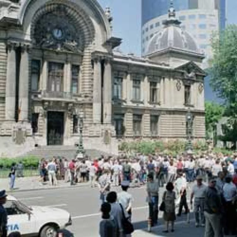 CEC nu se mai privatizeaza, se restructureaza!