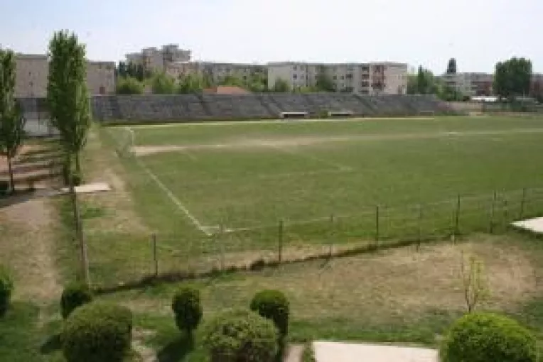 Centru cultural pe Tineretului