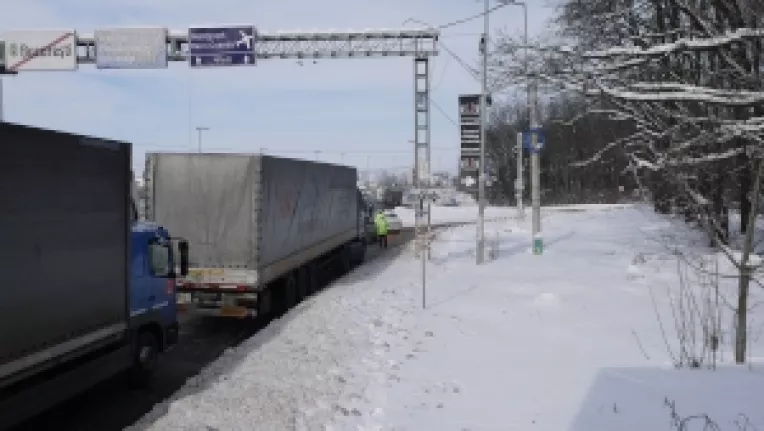 Centura Capitalei a fost inchisa circulatiei inca de la ora 09.40 din cauza conditiilor nefavorabile