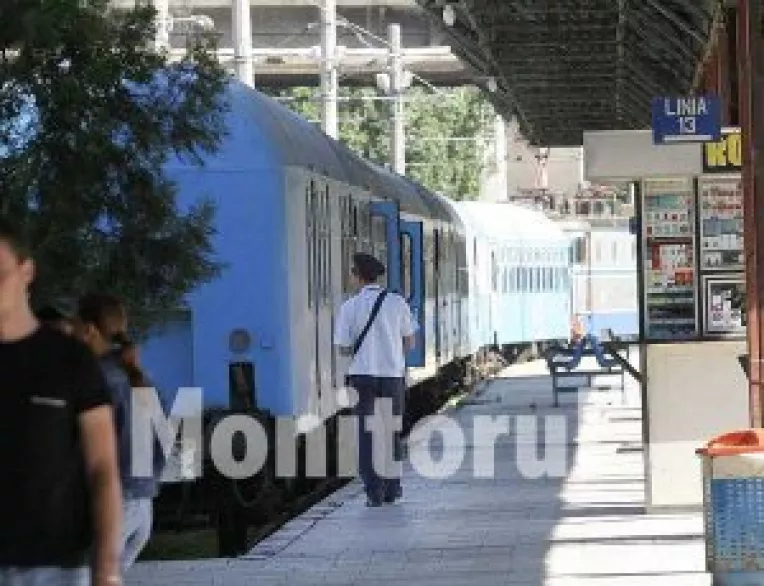 CFR suplimenteaza trenurile de calatori de 1 mai