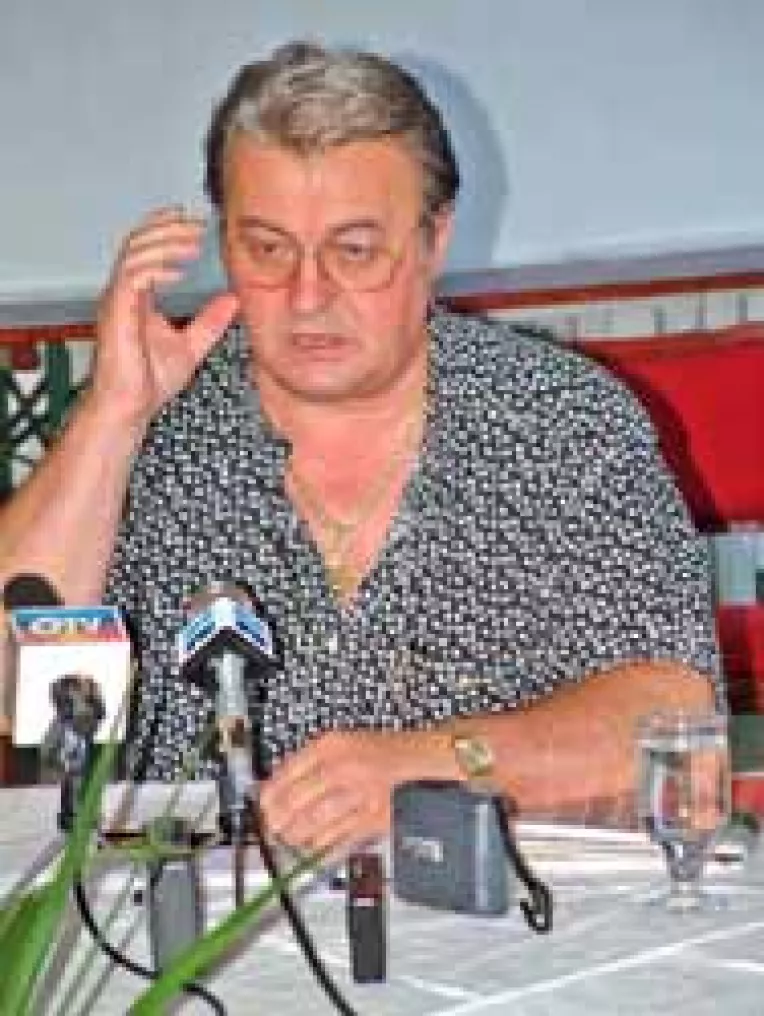 Ciontu si Stanciu expulzati, Vadim - reales