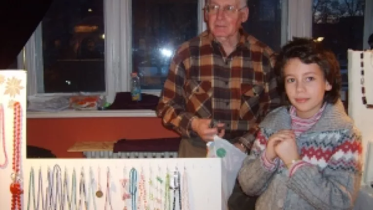 Clara, o tanara de doar 10 ani, pasionata de cristale
