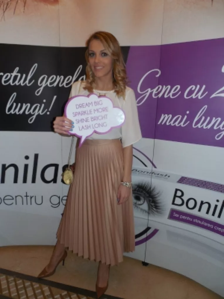 Cocktail venetian prilejuit de lansarea Bonilash, la Palatul Noblesse