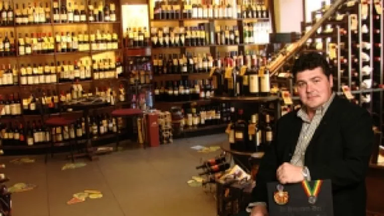 Colectionarul de vinuri: Diferenta dintre un colectionar-diletant si un colectionar-profesionist