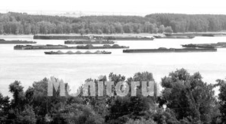 Convoi esuat pe Dunare din cauza secetei