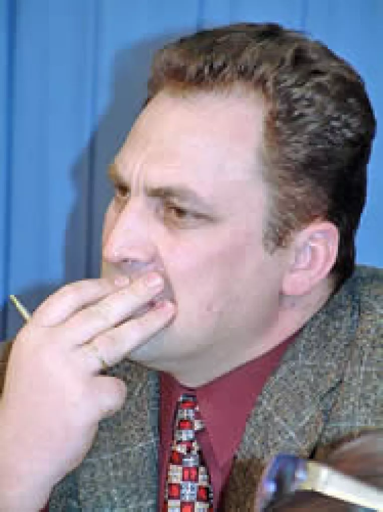 Corbu il acuza pe Constantinescu ca a intervenit pentru Burcin